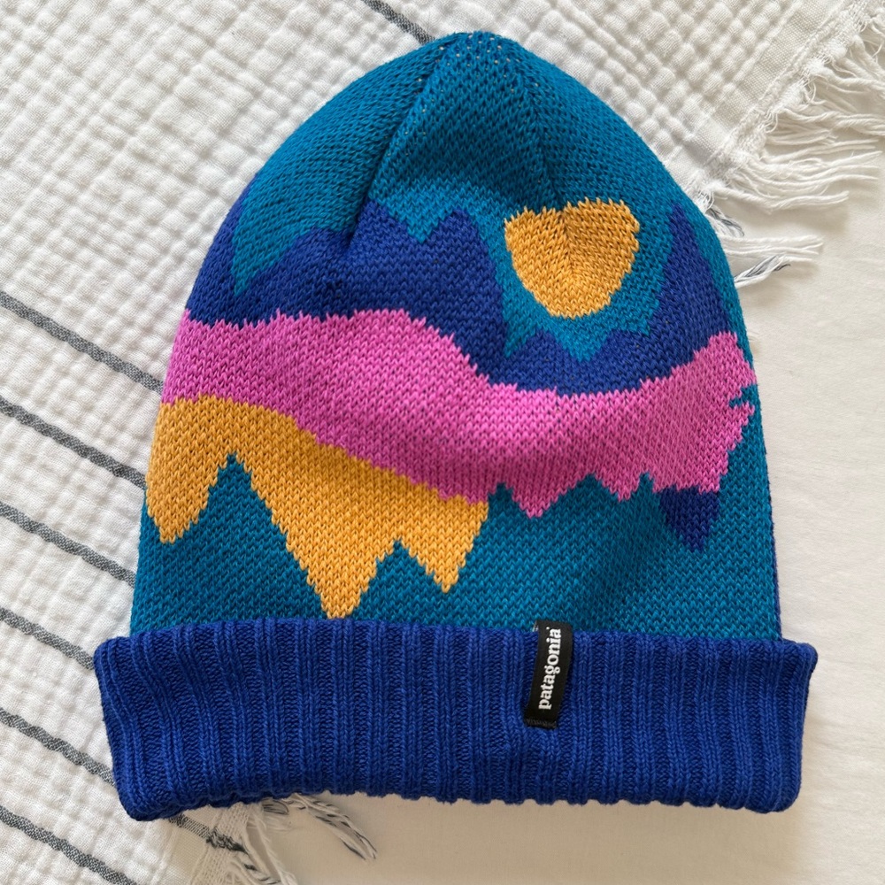 Patagonia Kid’s Powder Town Knit Beanie Winter Hat